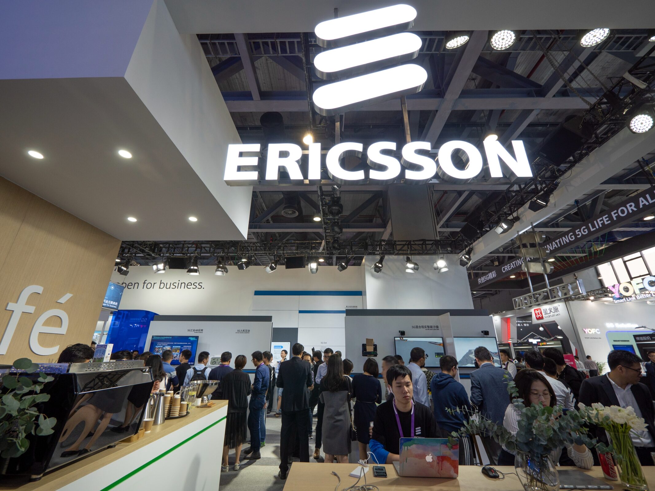 MWC 2025: Ericsson inaugura l’era delle reti aperte e programmabili